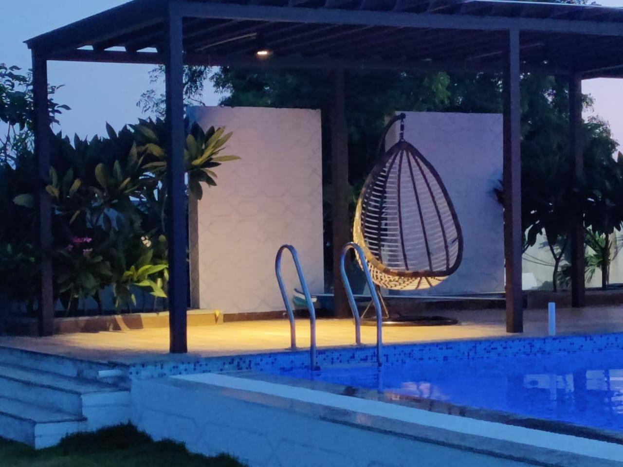 V R Farms Exotic Villa Venkatāpur Exterior foto